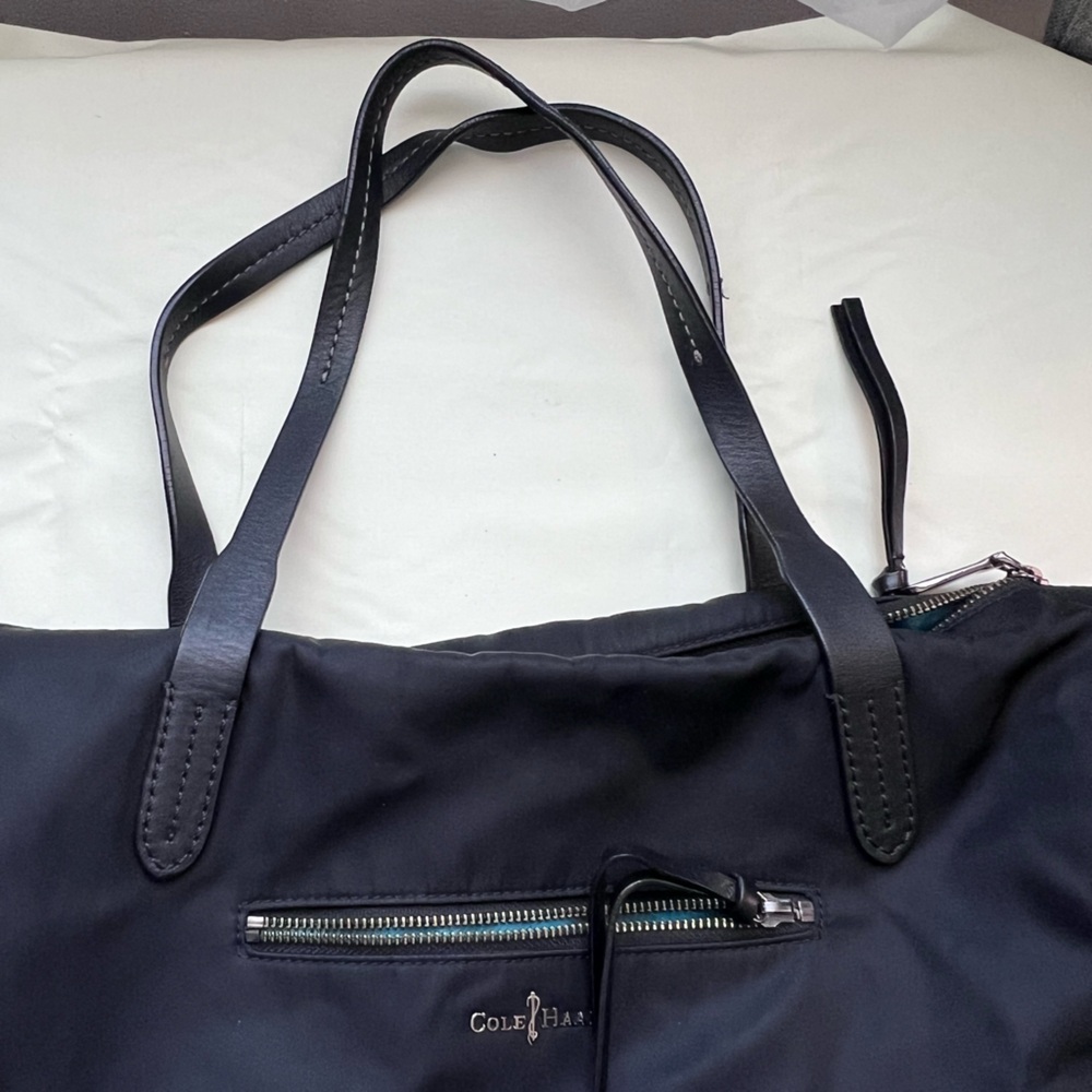 Cole Hann Vinyl Bag Black